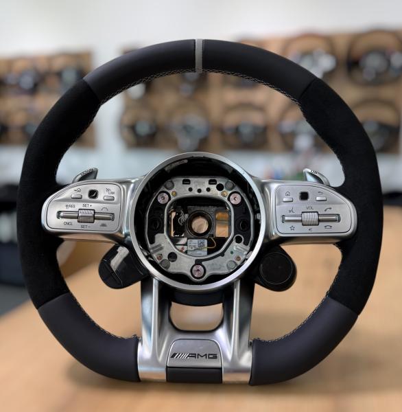 Lenkrad neu bezogen, passend für Mercedes C43 AMG, GLC43 AMG und G63 AMG, Design A673